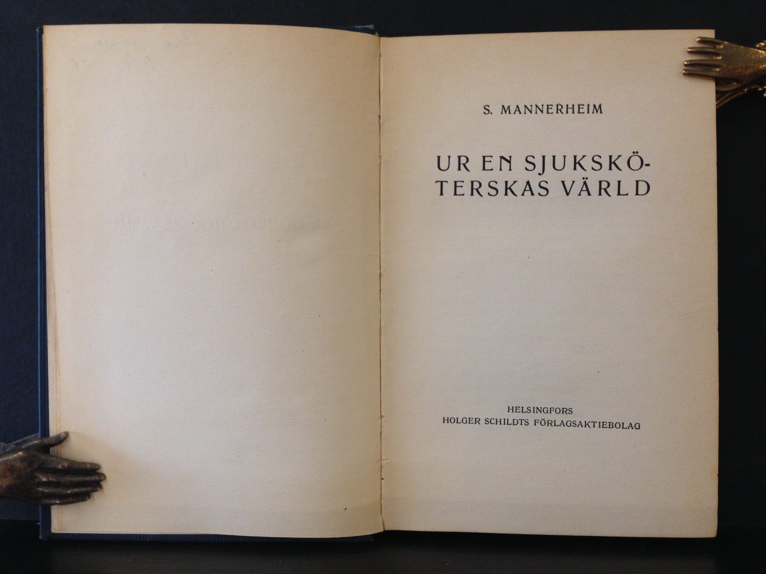 SOPHIE MANNERHEIM Ur en sjuksköterskas värld (1920)