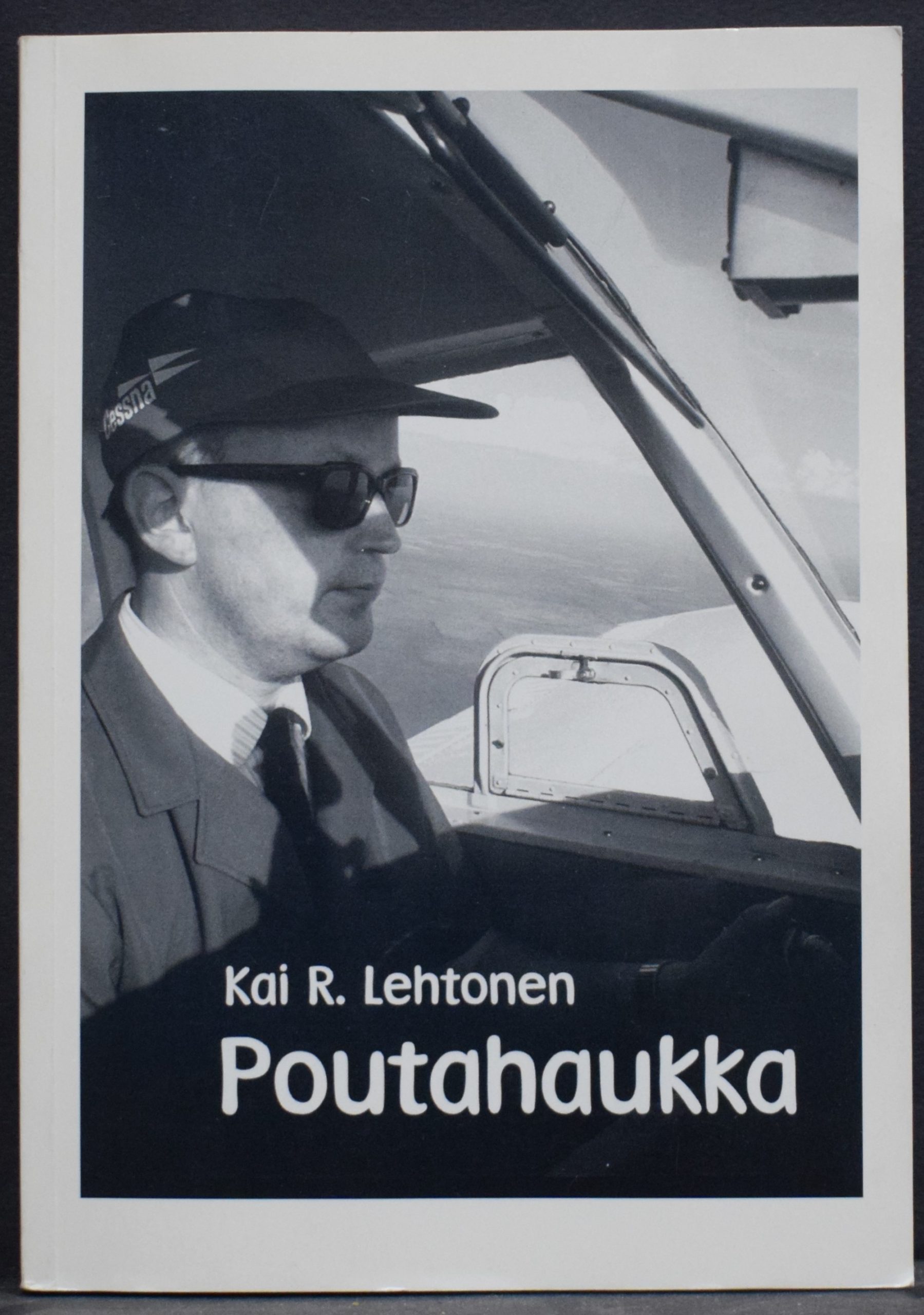 Kai R. Lehtonen Poutahaukka