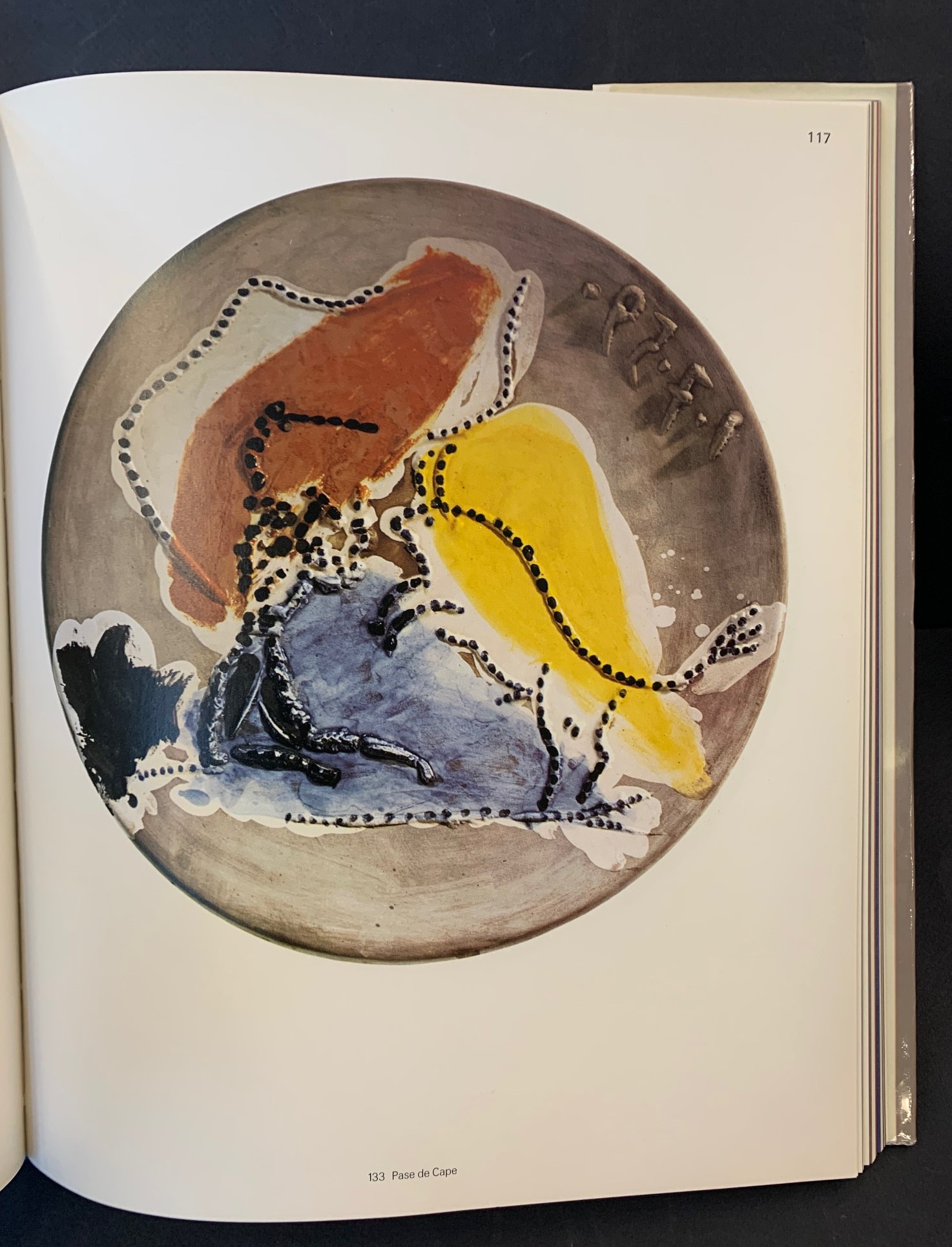 Picasso. Catalogue printed ceramics 1949-1971 inside book